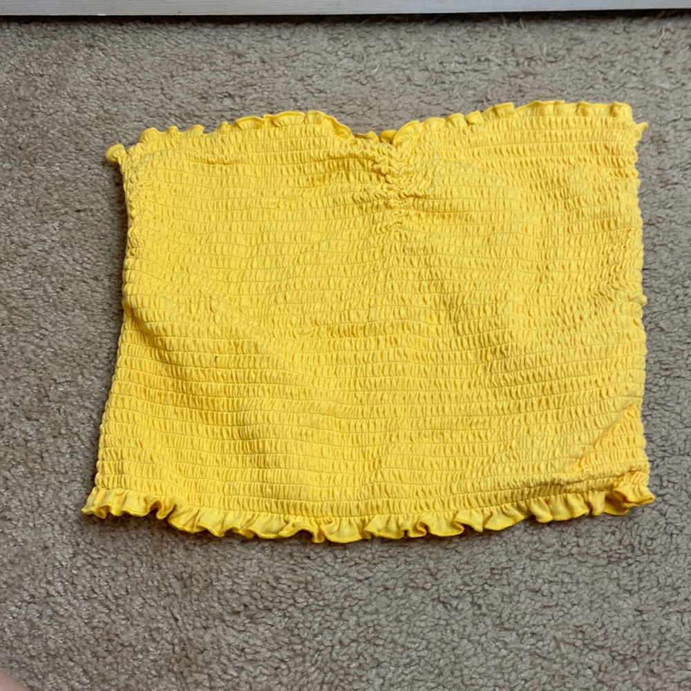 XL RUE 21 YELLOW CROP TOP STRAPLESS